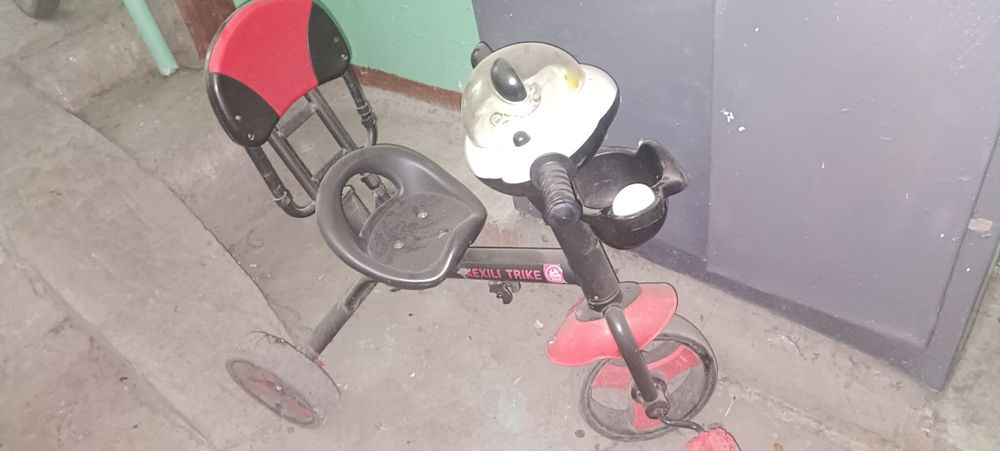 Велосипед детский трёхколёсный