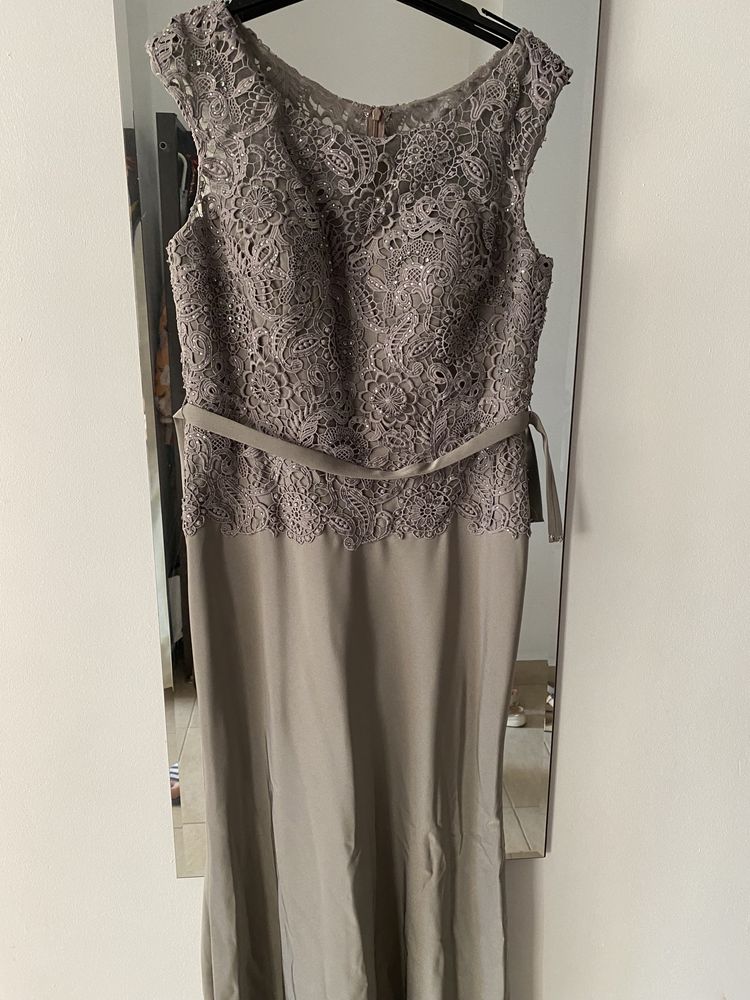 Rochie de ocazie Balizza deosebita prin culoare si aspect .