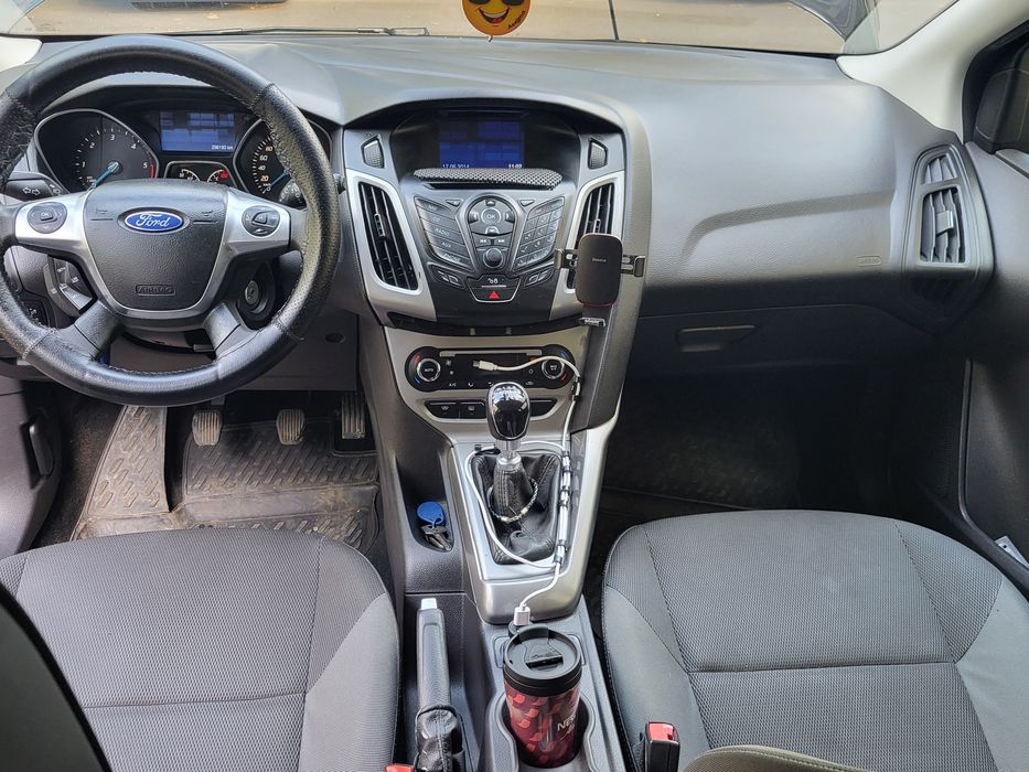 Ford focus 2014 preț negociabil.