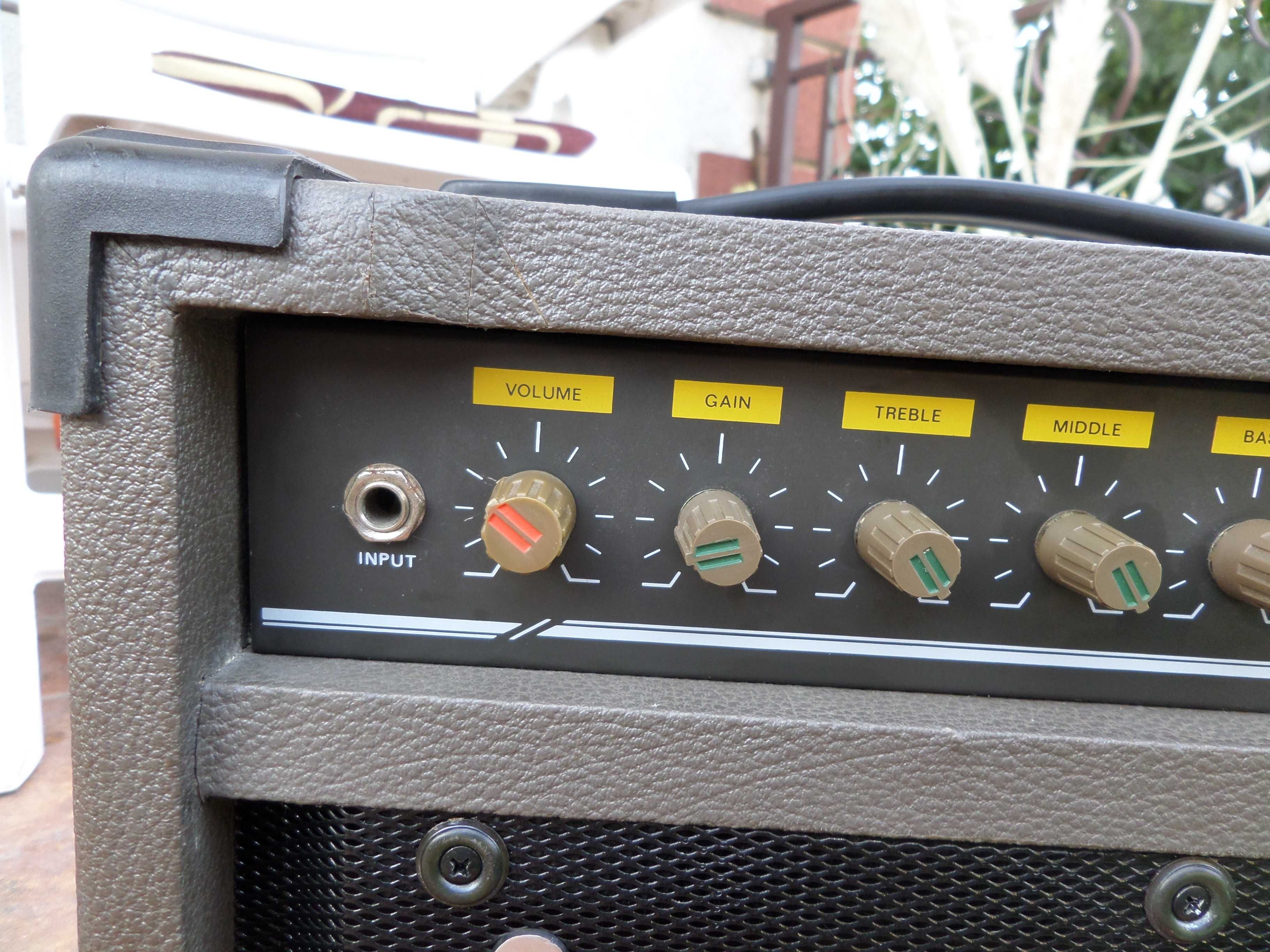 Amplificator chitara boxa activa Prince musical instruments Adder