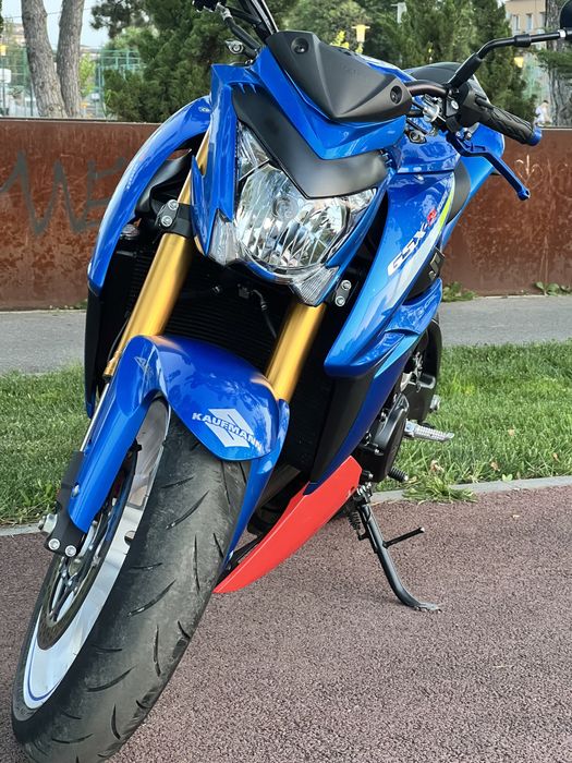 Suzuki gsxs 1000 abs