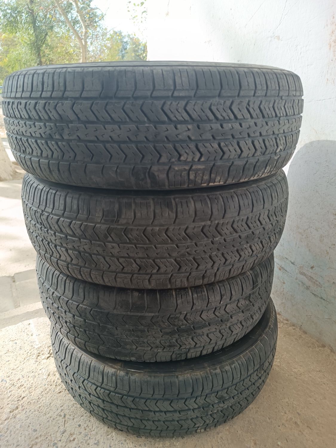Автошина 16570R13