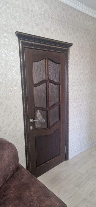 Қоңыр түсті есіктер