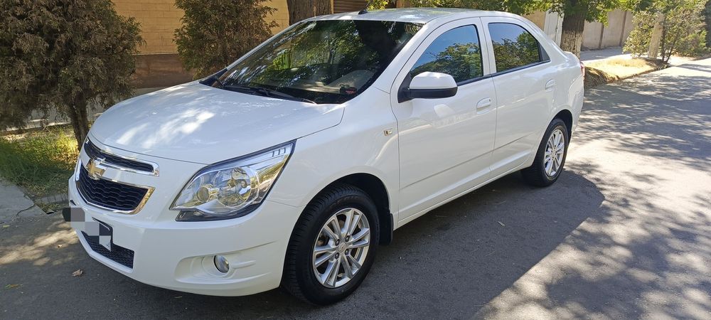 Chevrolet Cobalt белый 2022г. 4позиция  пробег 35300 цена11200