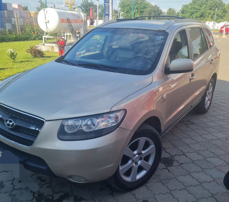 Hyundai Santa Fe 2.2 CRDI 4X4-7 locuri