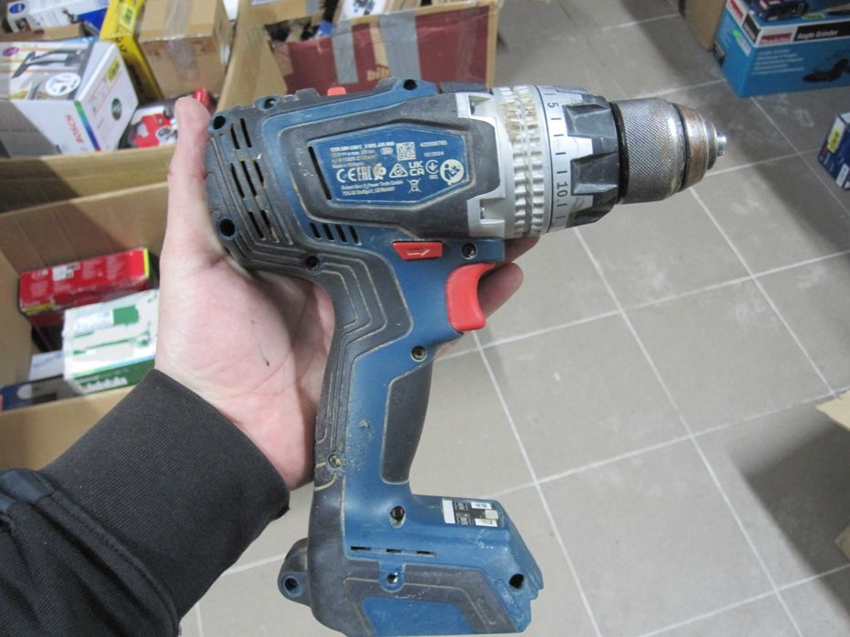 Masina de gaurit si insurubat Bosch Proffesional GSR 18V-150 C