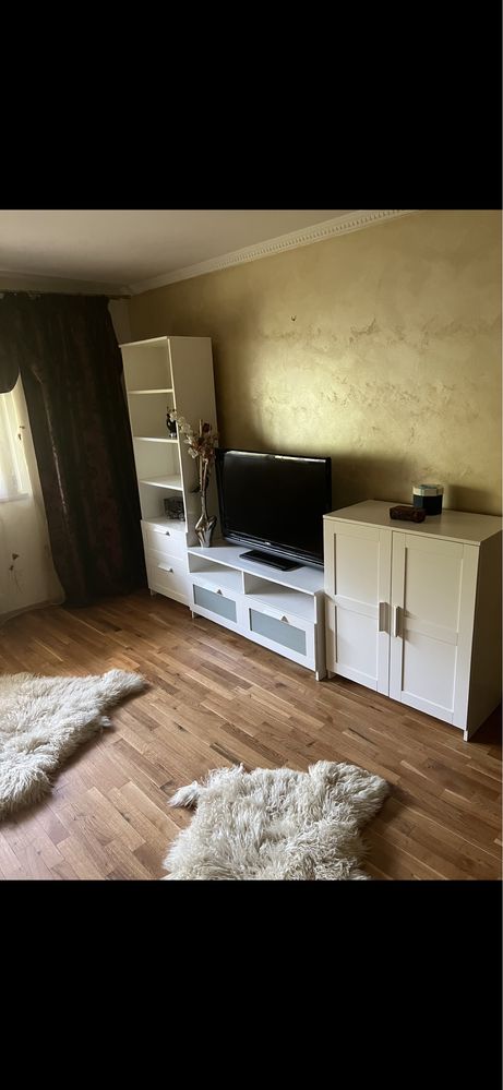 Inchiriez apartament 3 camere , Timisoara ,zona Dambovita