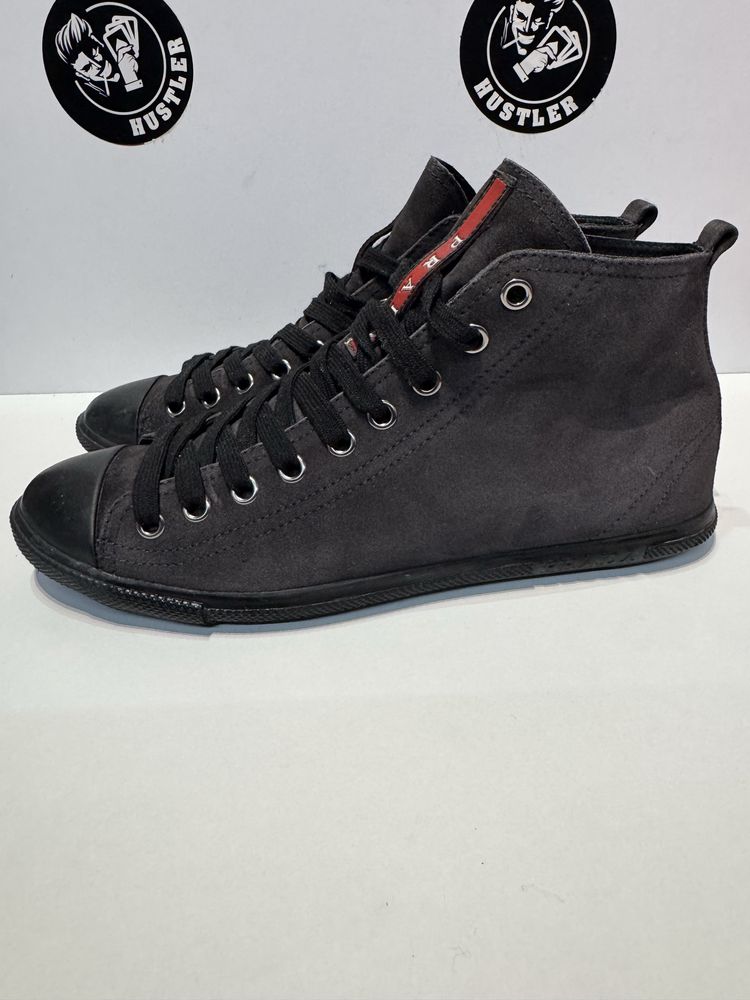 Сникърси PRADA.Номер 38