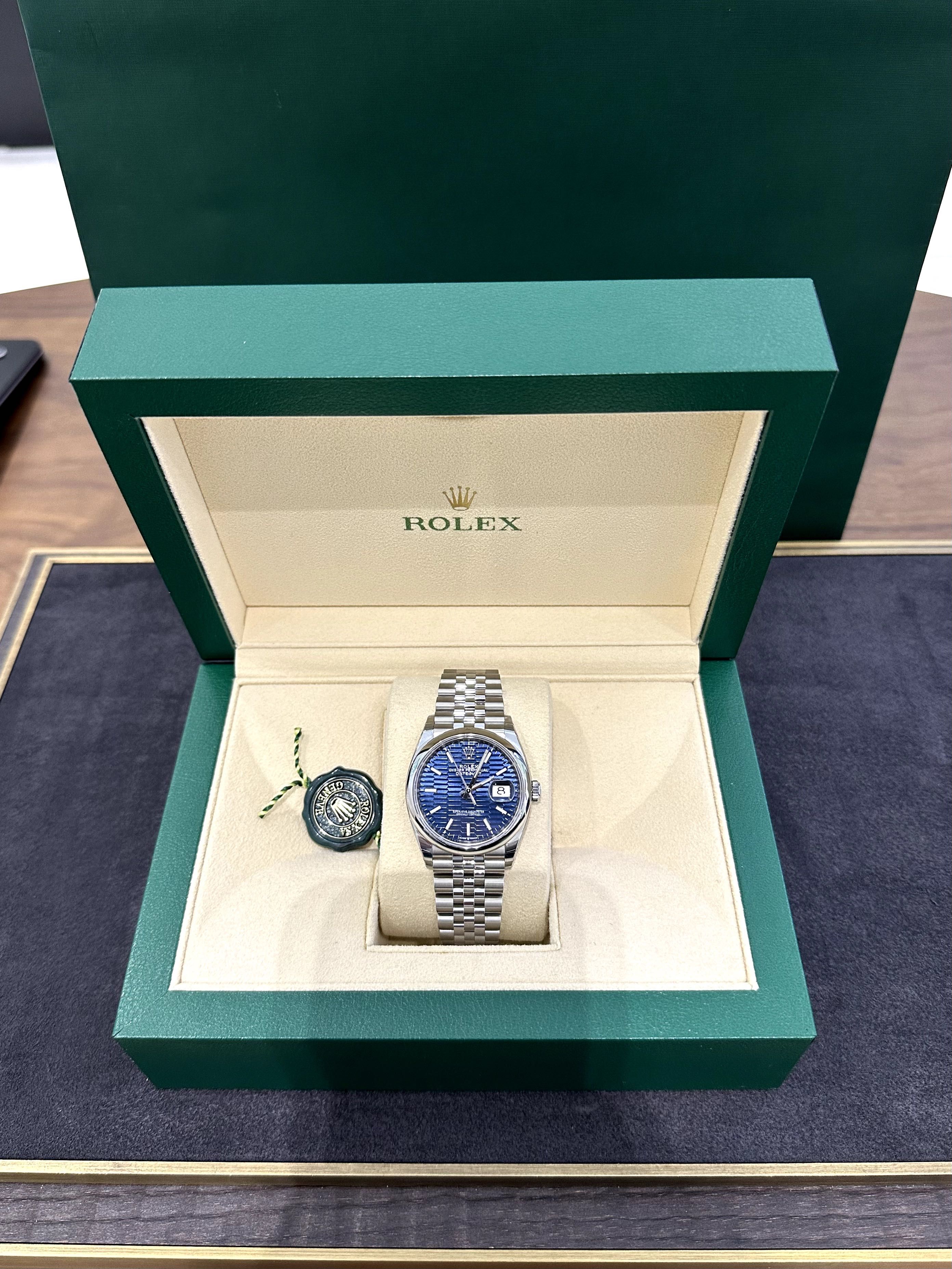 NEW Rolex Datejust 36 mm Steel 126200