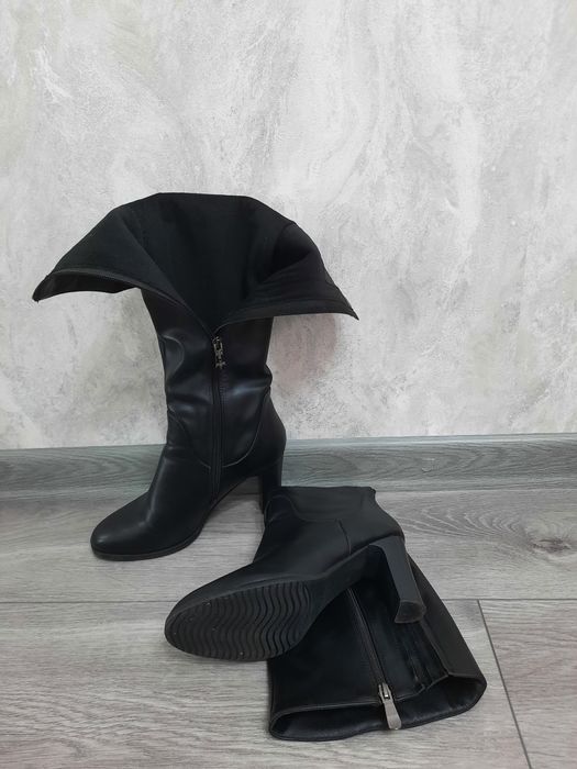 Сапоги демисезон продам в носке 1 раз и др обувь