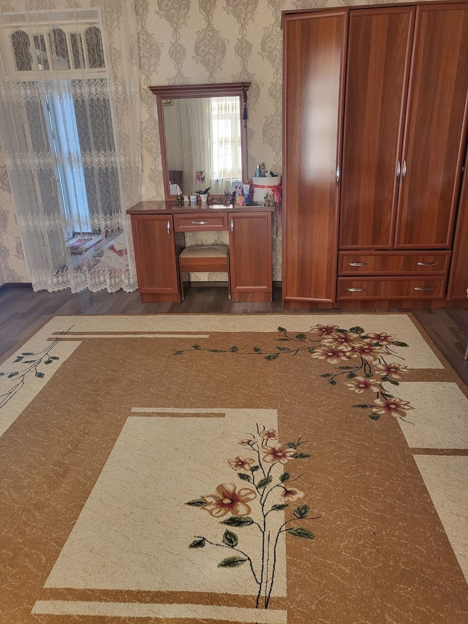 Срочно сдаётся ховли