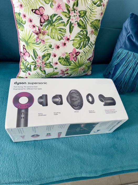 Dyson supersonic