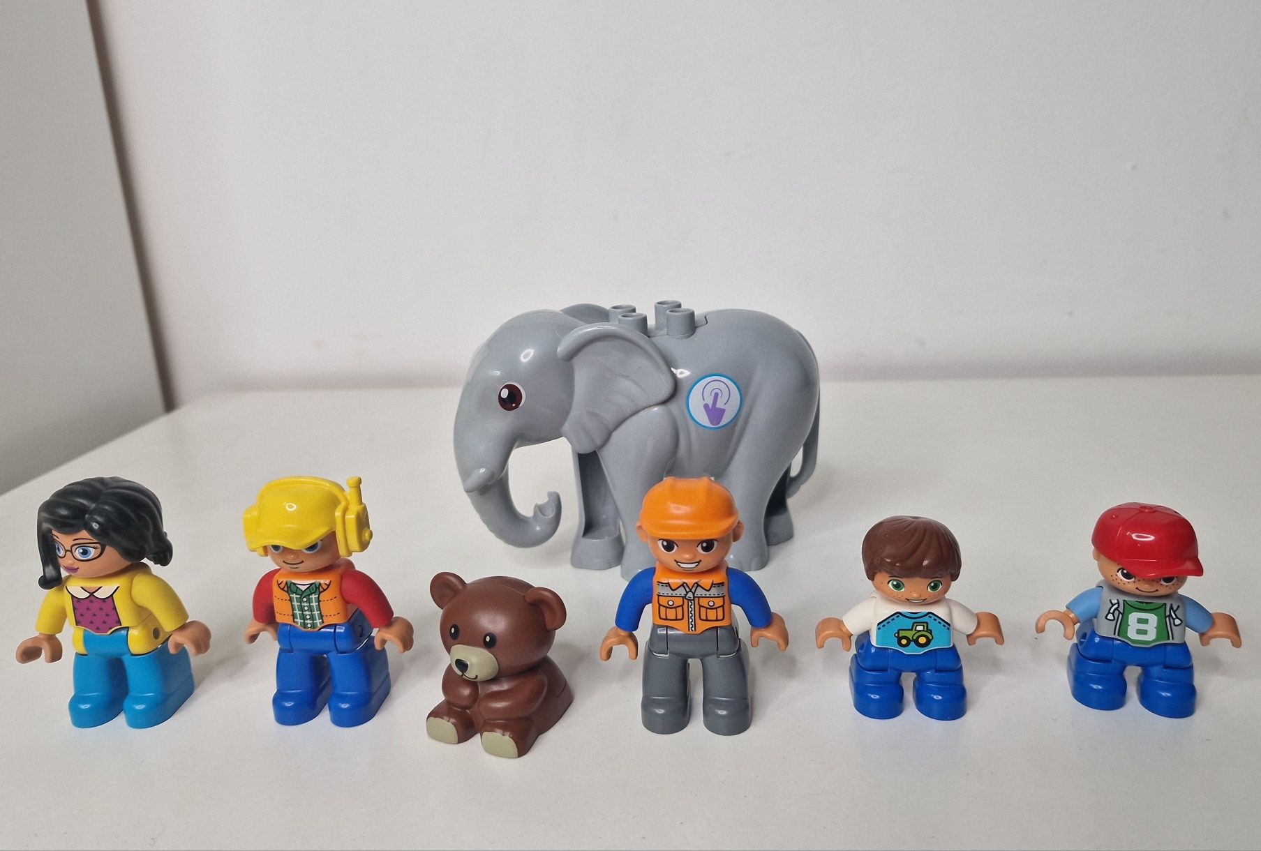 Figurine Lego Duplo : animalute, omuleti si accesorii