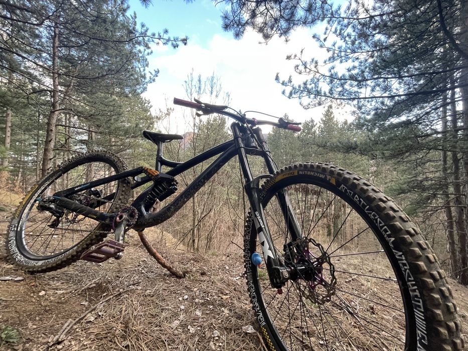 NS FUZZ 27,5 DH колело