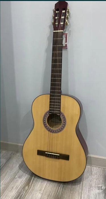 Продам гитары в отличном состоянии