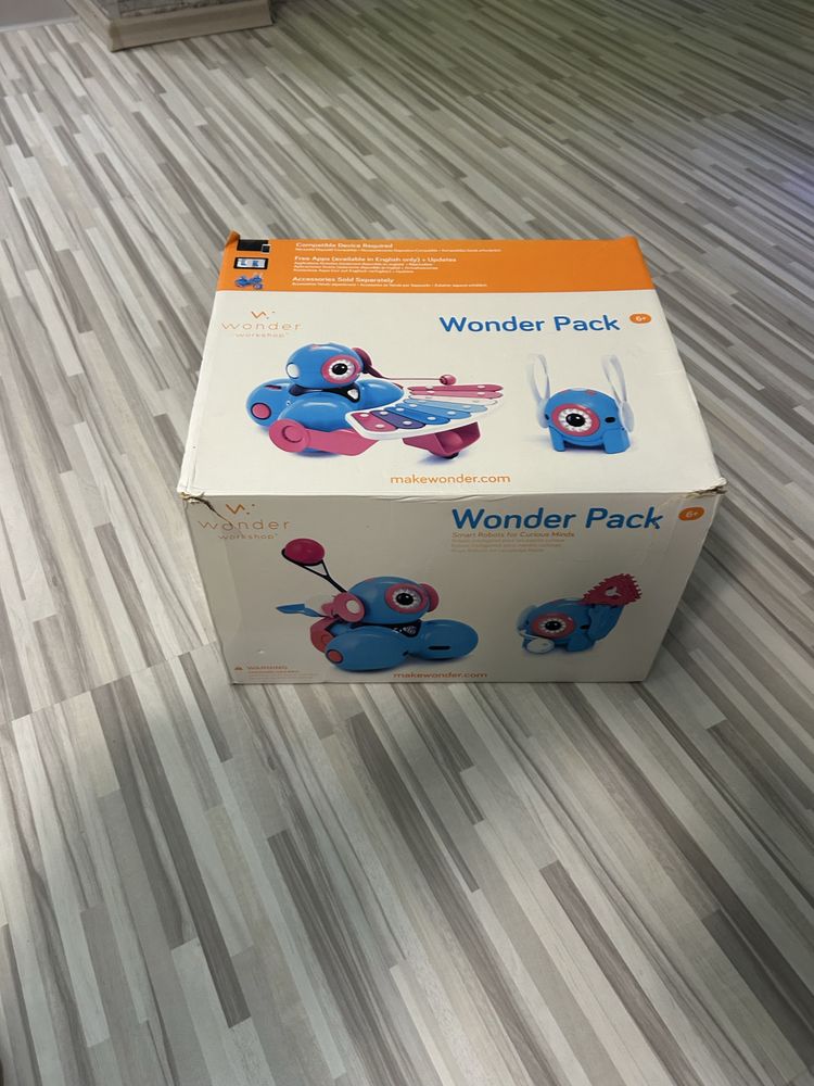 Wonder Pack – комплект образователни роботи Dash & Dot + аксесоари