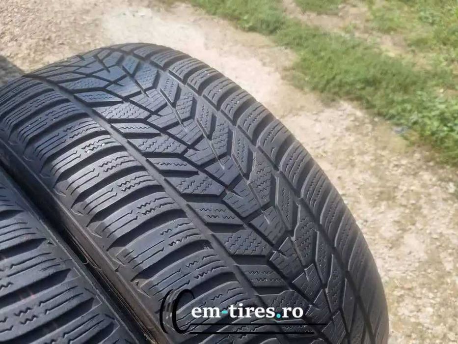 SET 2 Anvelope Iarna 235/55 R18 HANKOOK Winter I cept evo 3 x 104V