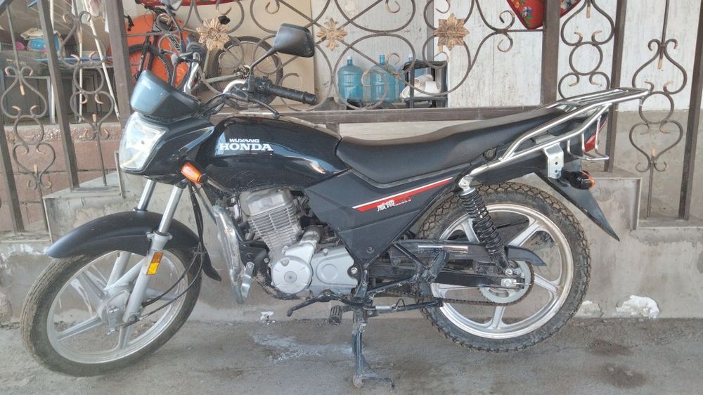 Мотоцикл Хонда новый