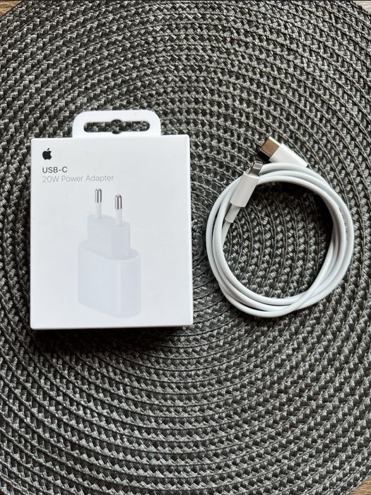 Vand încărcător 20W+cablu  original Apple pt.iphone