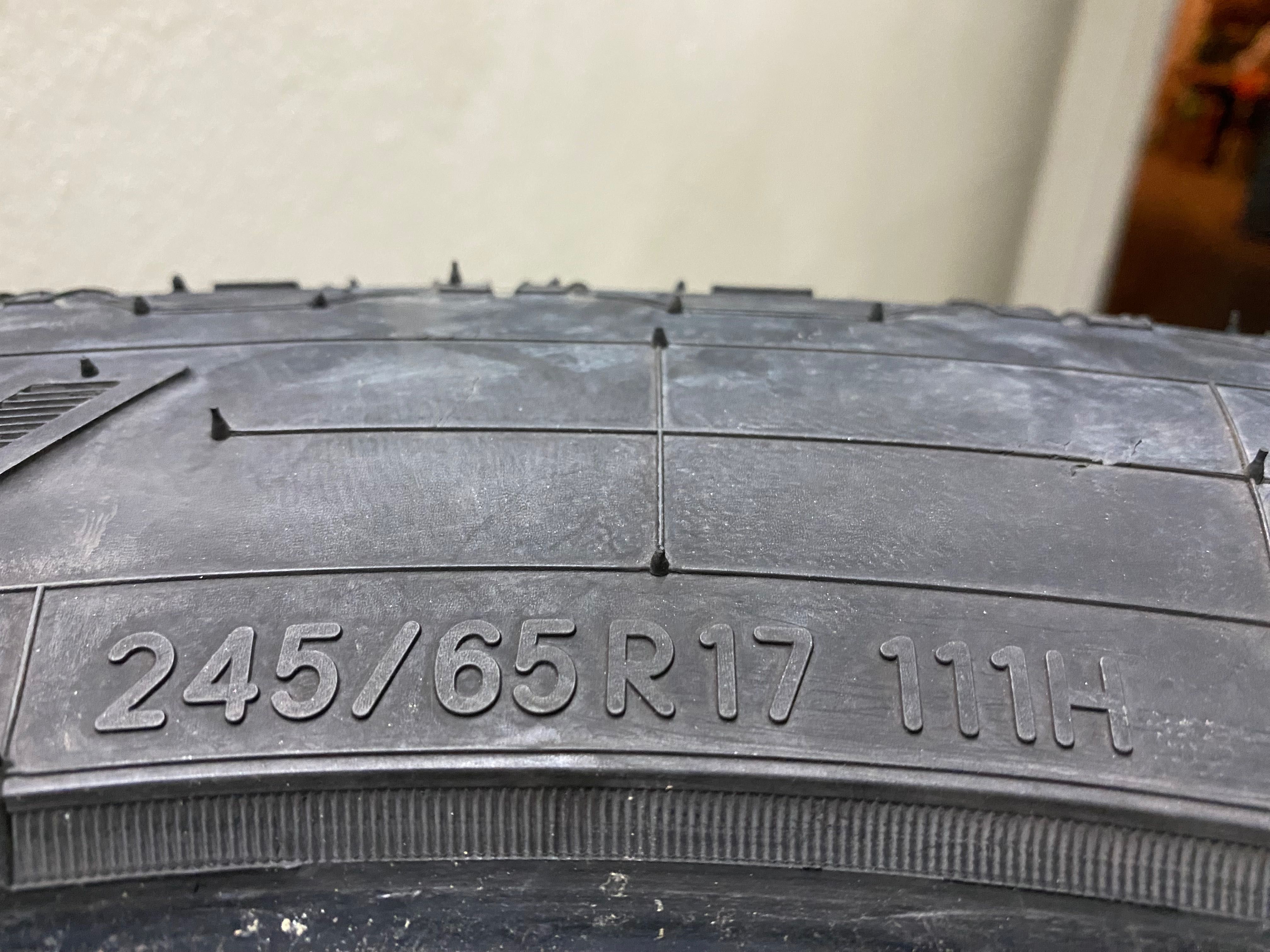 Гуми 245/65/17 Toyo Open Country A/T Plus