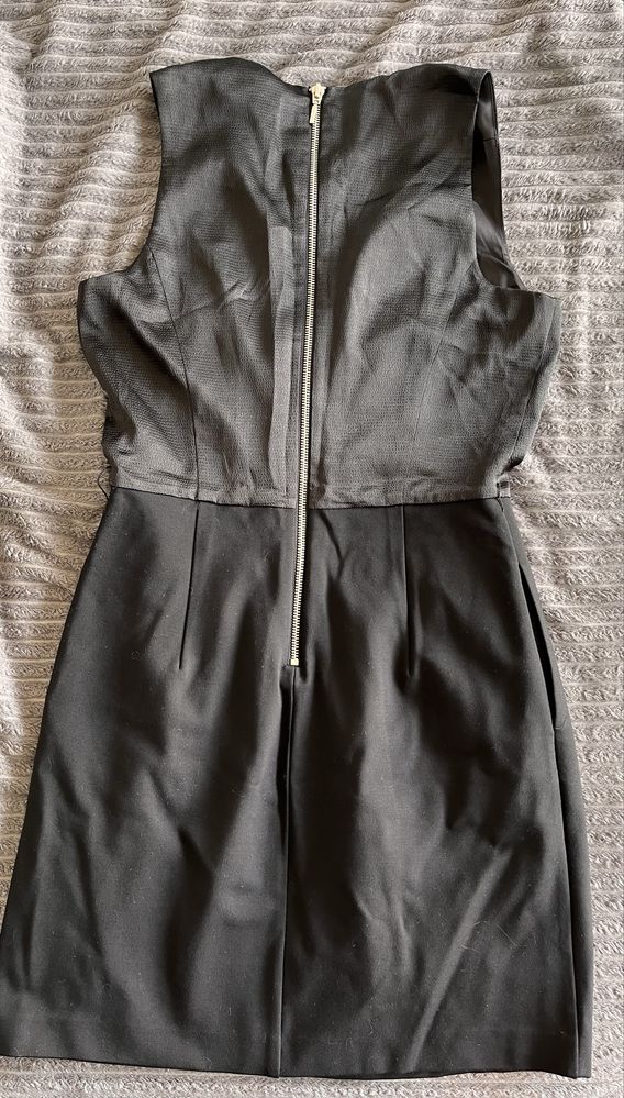 Рокля Armani Exchange 38