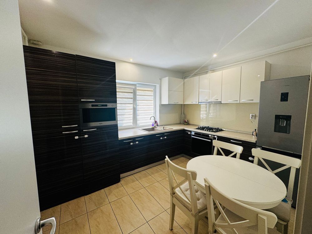 Apartament 3 camere Cosmopolis rar si exclusiv terasa 100mp + parcare