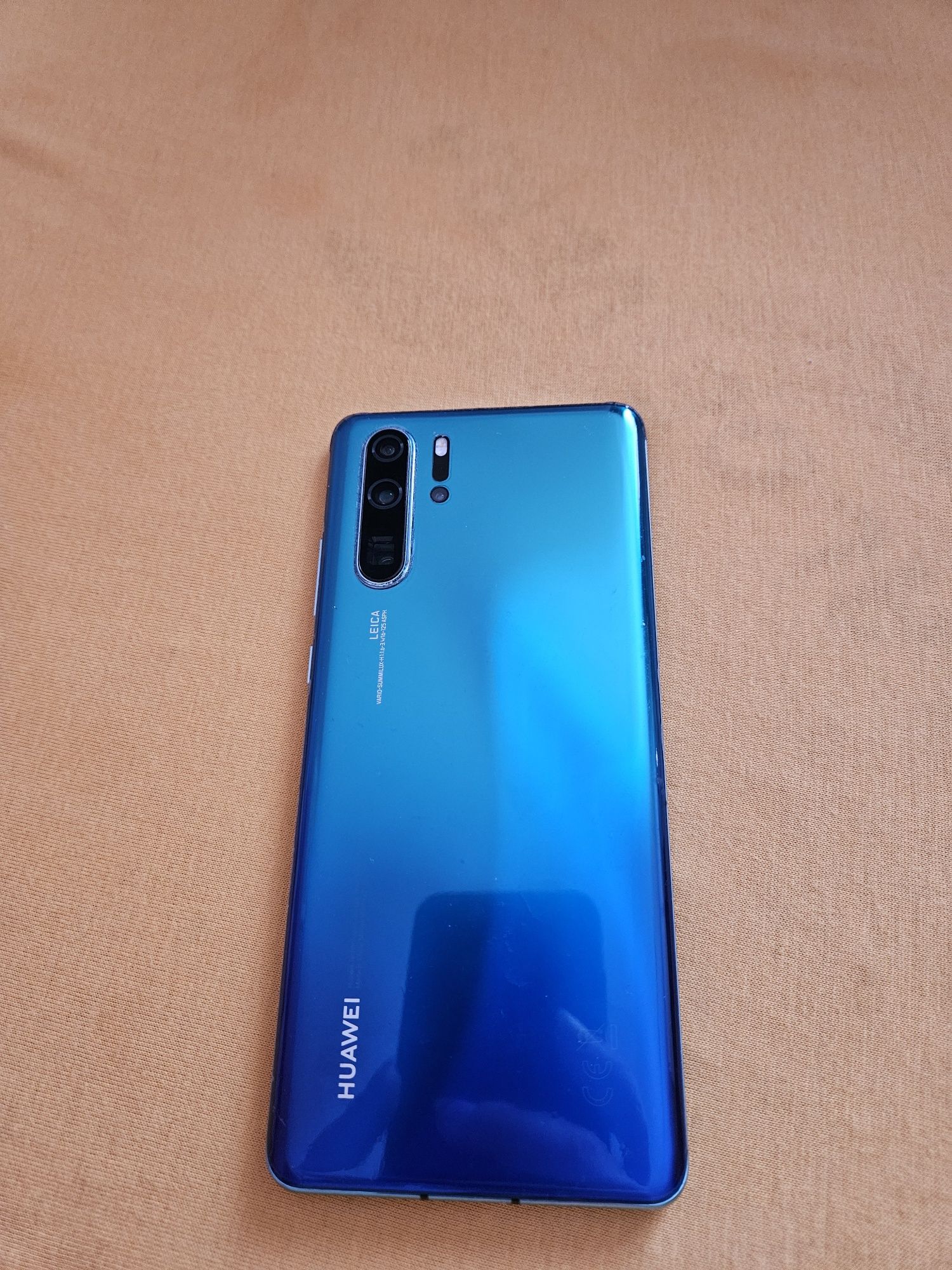 Vând Huawei p30 pro