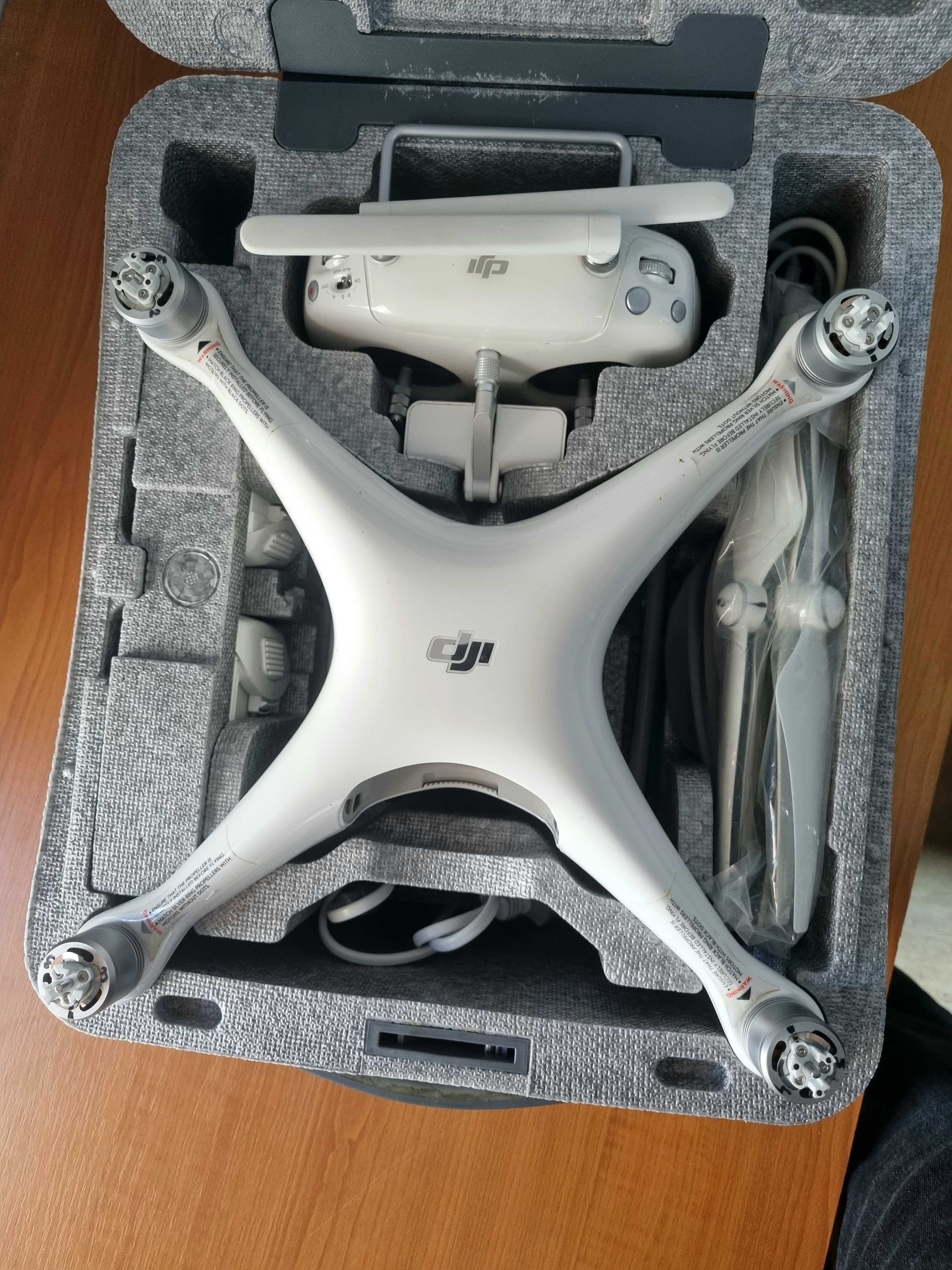 Drona DJI Phantom 4 - pt piese