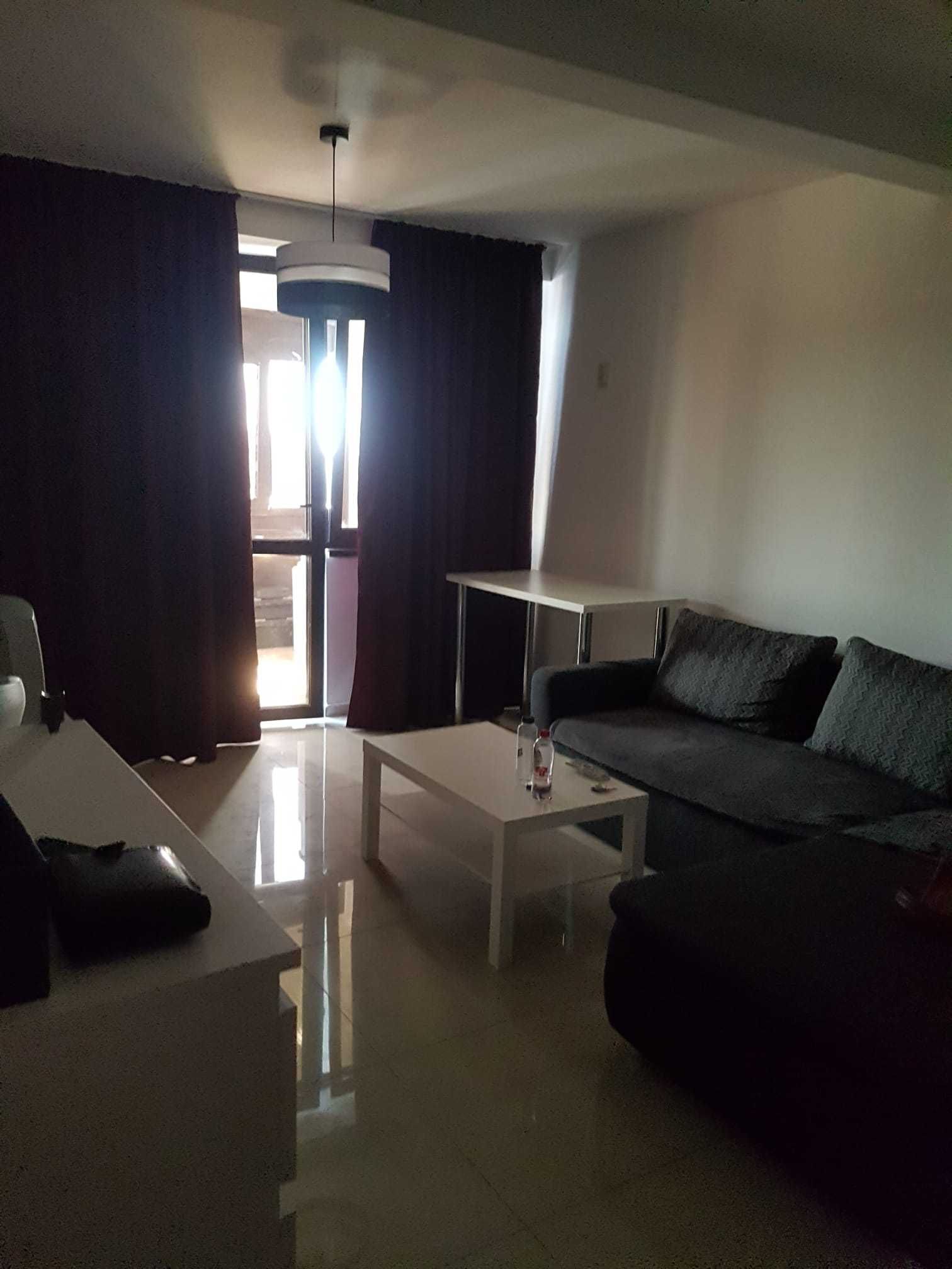 Apartament de inchiriat