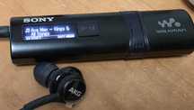 Sony mp3 Walkman 4 gb с EKG слушалки