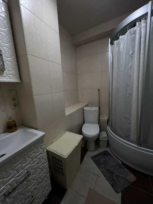 Двустаен имот в кв.Овча купел