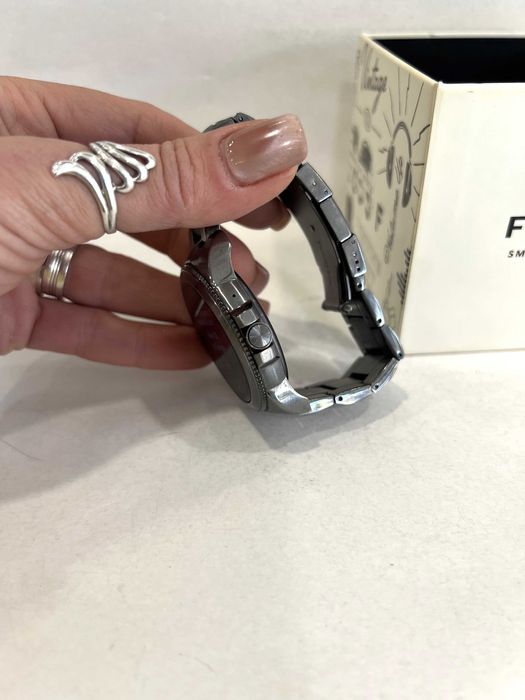 Smartwatch Fossil  DW11F2!