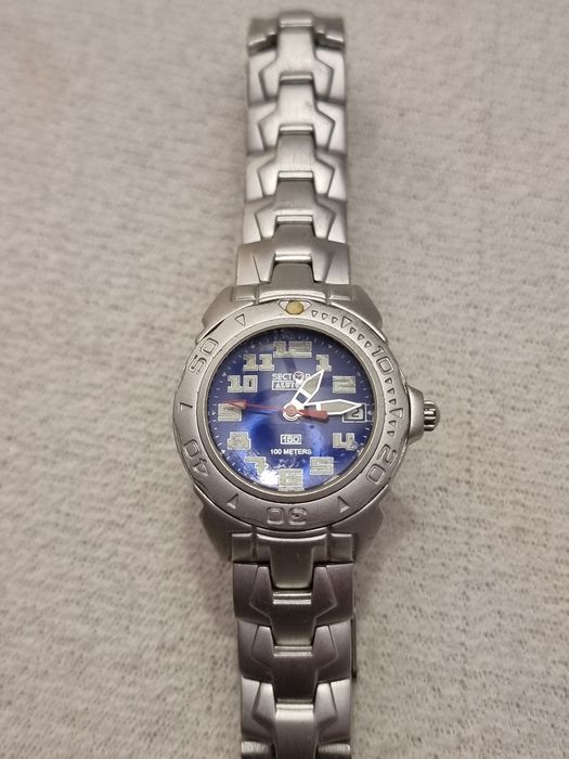 Ceas original Sector