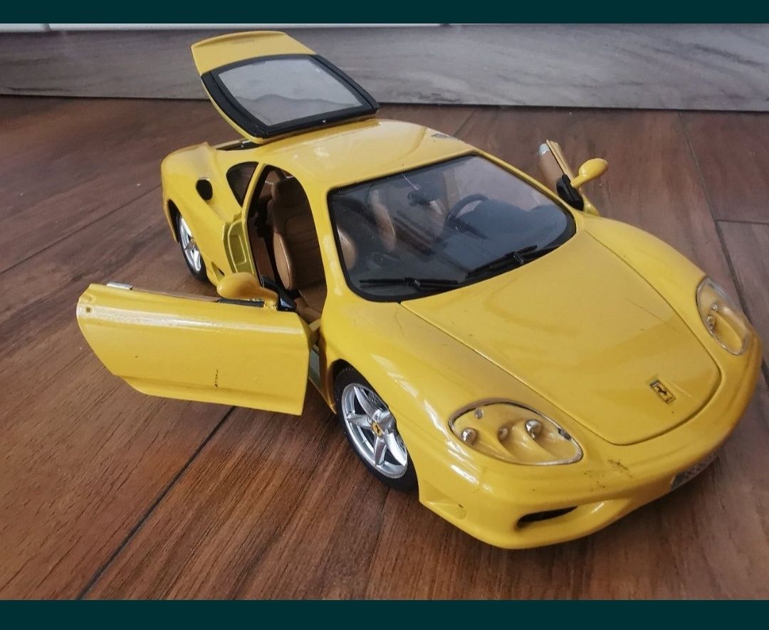 Macheta Ferrari1:18 metalica