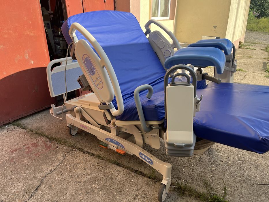 pat de spital electric  HILL-ROM Affinity 4 P3700 Birthing Bed
