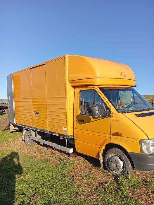 Vând Lt 46 motor de 2.8