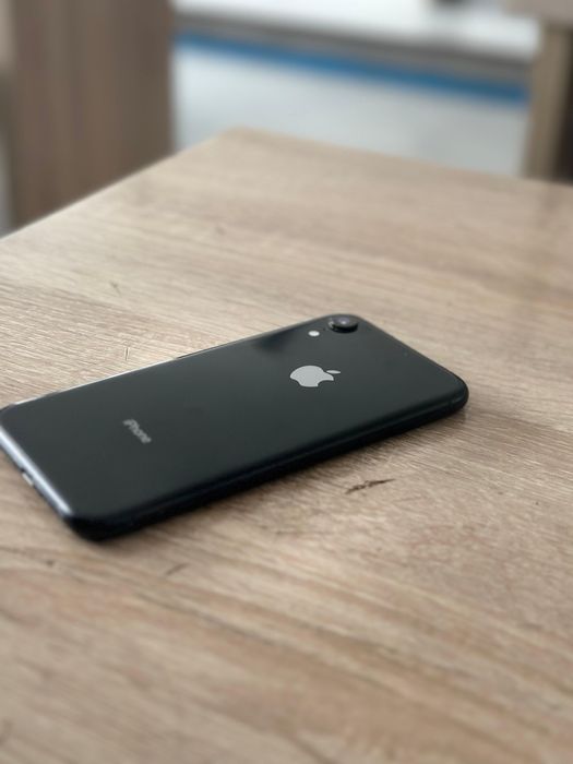 Прожам Iphone-XR.