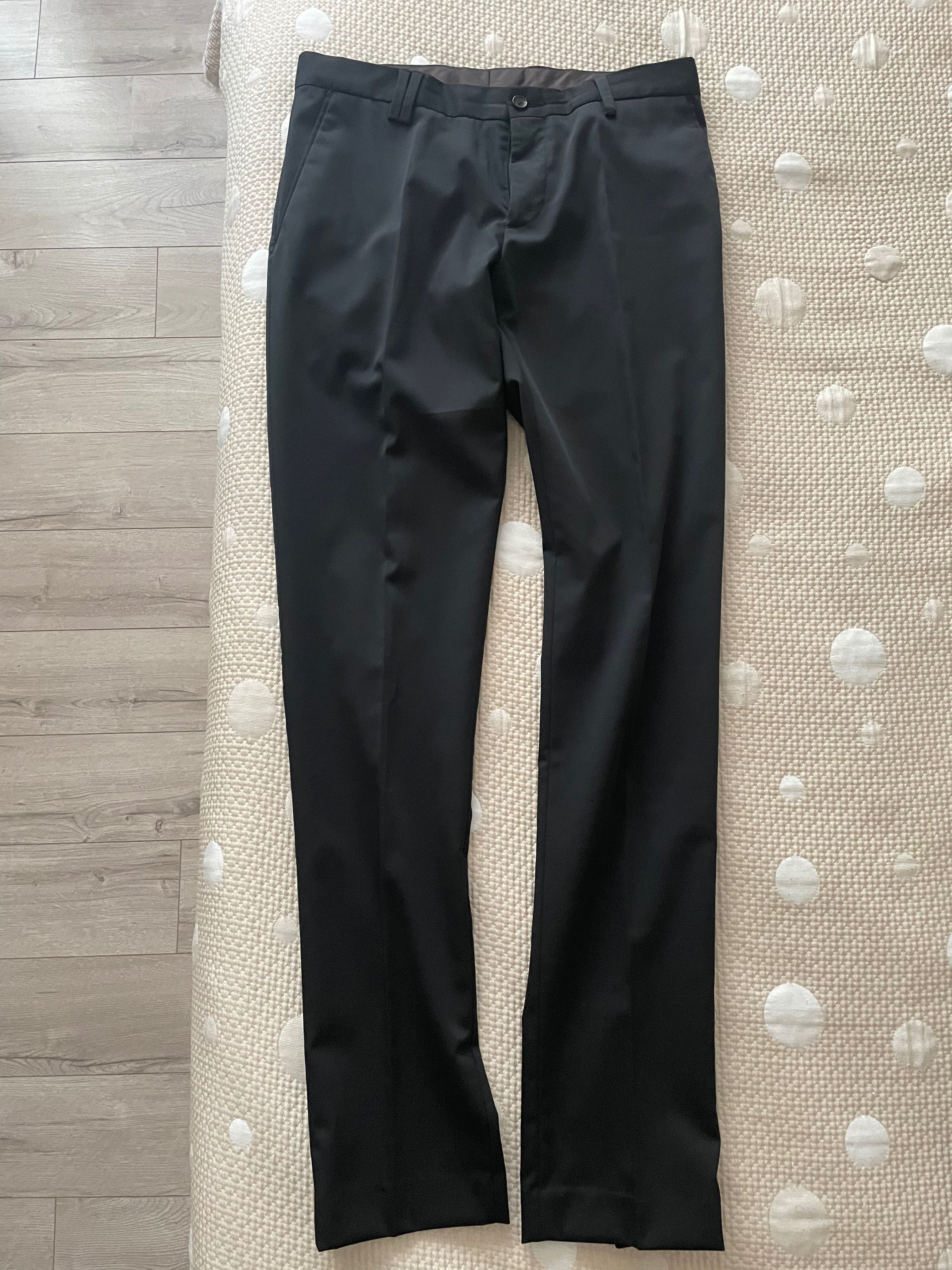 Официален мъжки костюм ZARA Black Tag, комплект с 2 ризи и вратовръзка