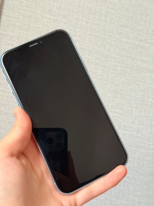 Продам Iphone Xr 64gb