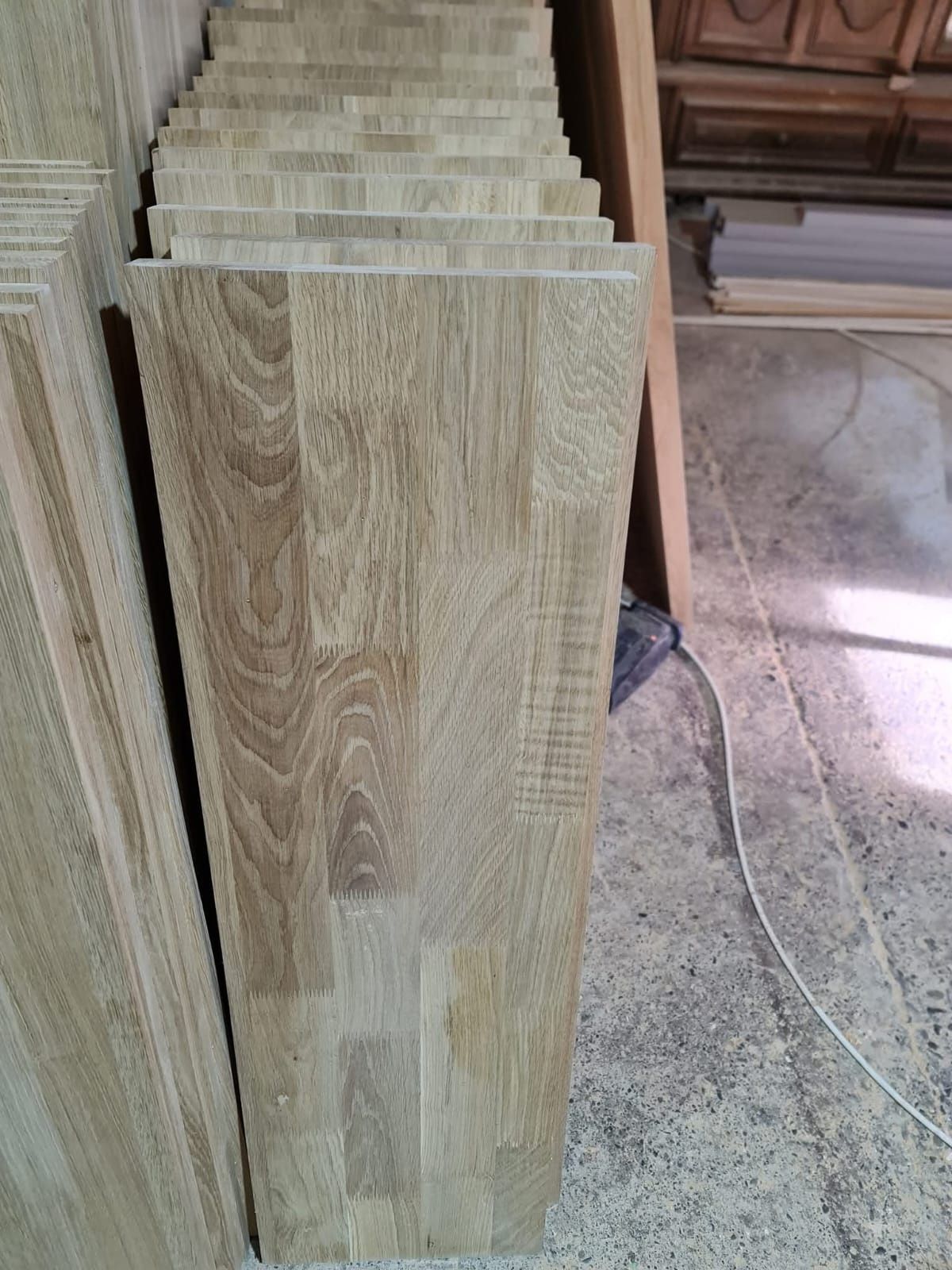 Trepte  Stejar, Frasin, Fag 4cmx30cmx100 cm