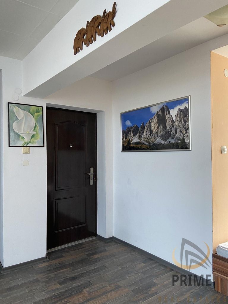 Дава се под наем Едностаен апартамент в Бургас, Център - 60 кв.м за 357 € - Снимка #12