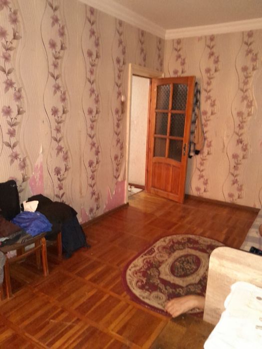 Срочно продаем 4-х комн. квартиру на Юнусабад возле ТЦ High Town