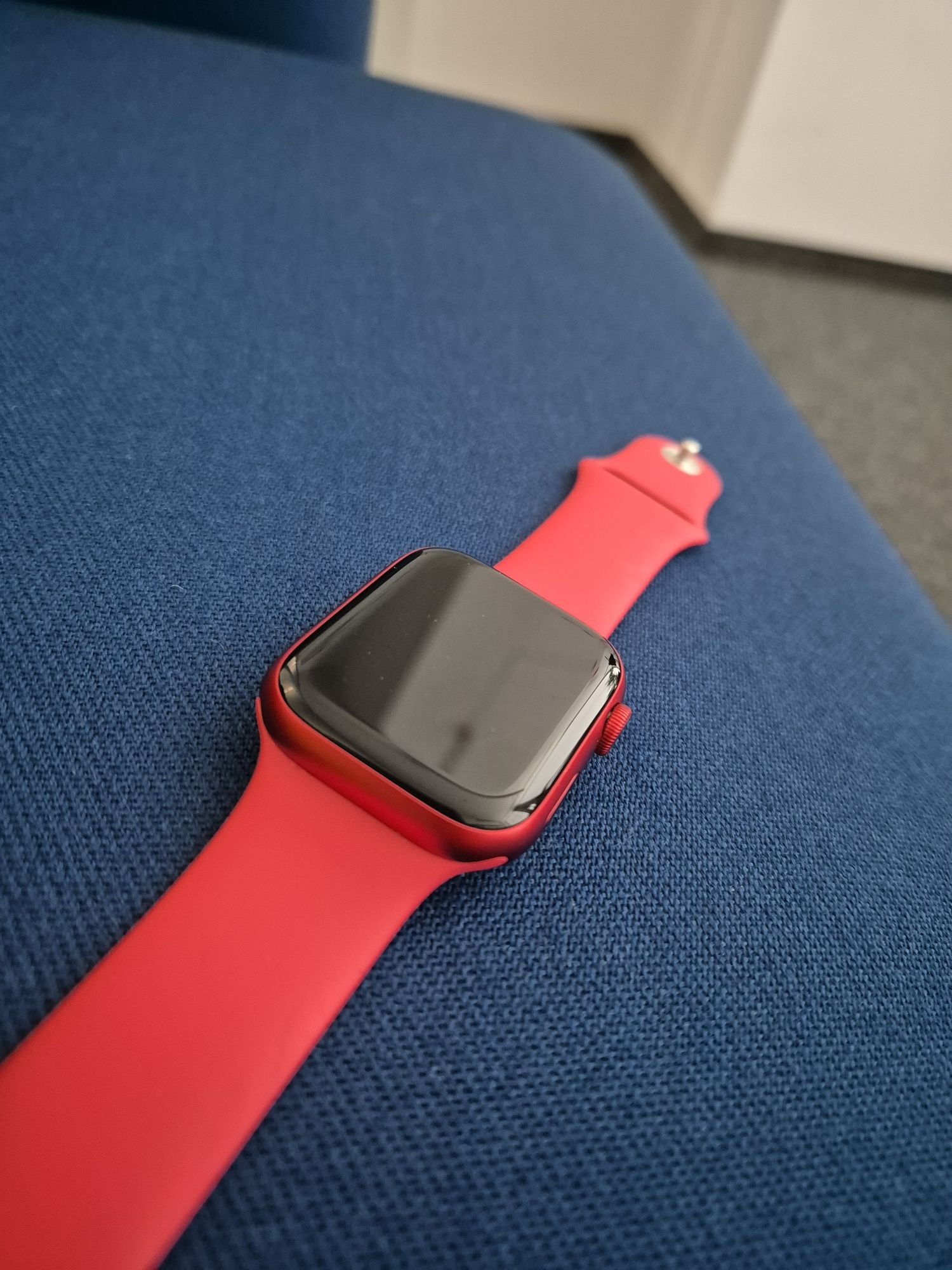 Apple watch series 8 GPS + Cellular RED