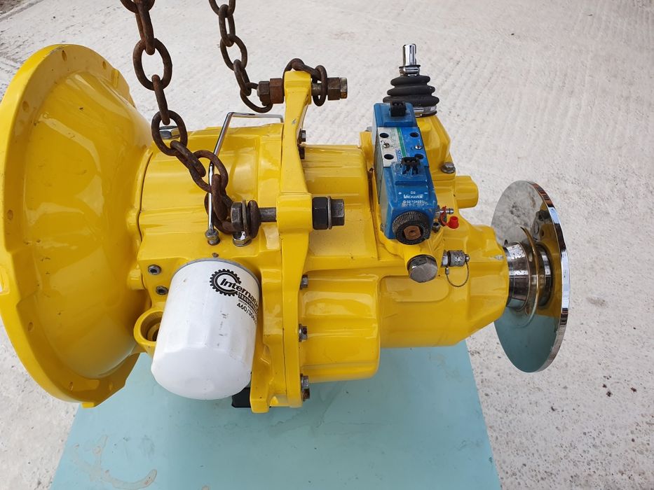 Cutie jcb 3cx utilaj buldo
