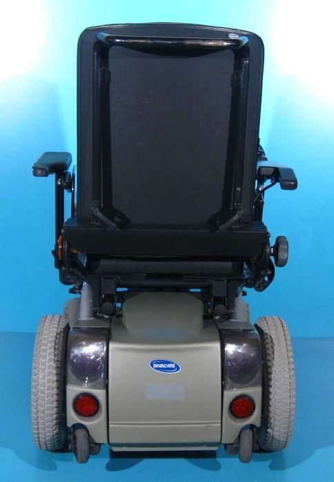 Carucior electric Invacare Storm 3 - 6 km/h