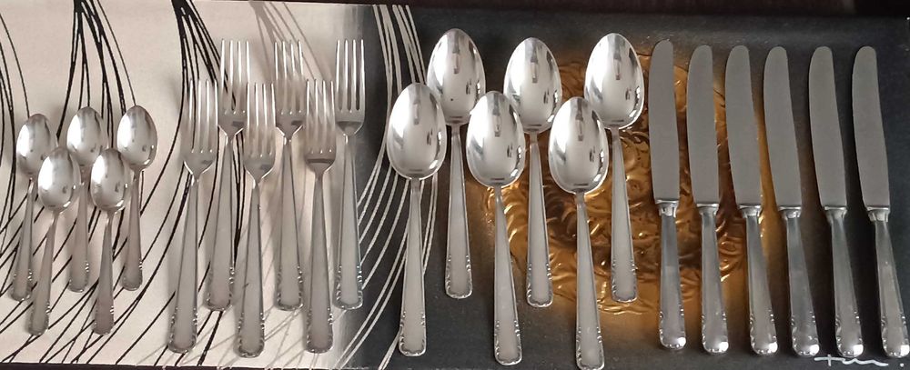 Нови, посребрени прибори