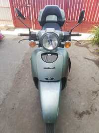 Vand aprilia scarabeo 125cc