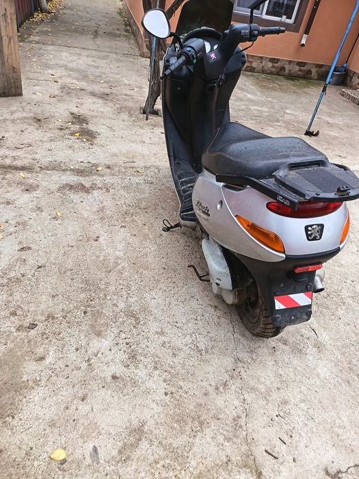 Schimb mai multe detalii la telefon