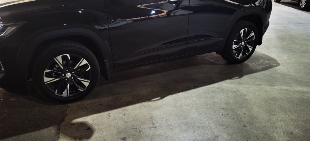 Продам заводские колеса tracker 2