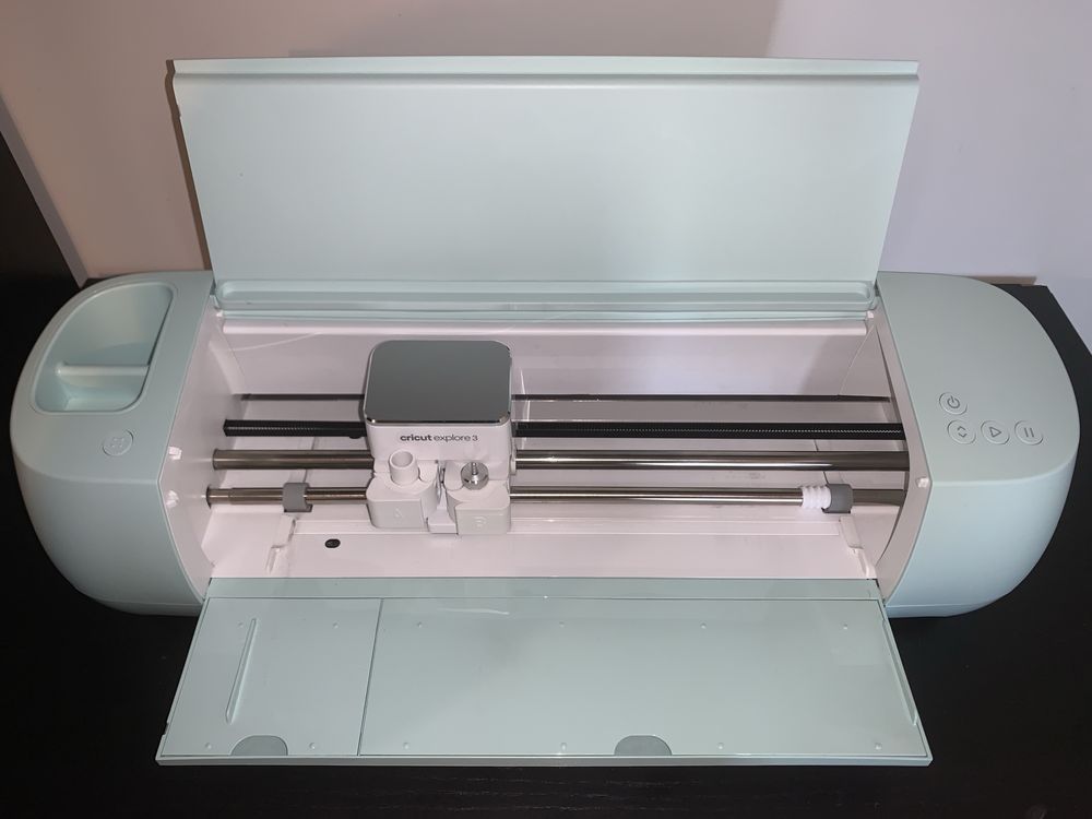 Cricut Explore 3 Интелигентна режеща машина